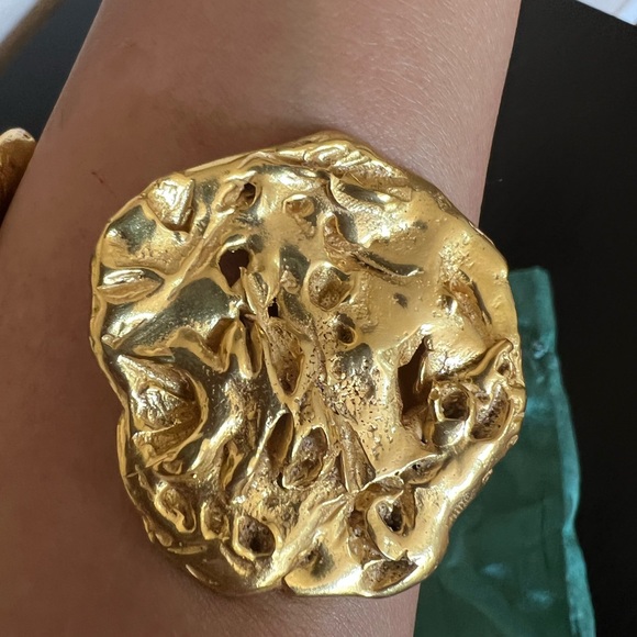 Abstract bracelet/cuff - Picture 7 of 7